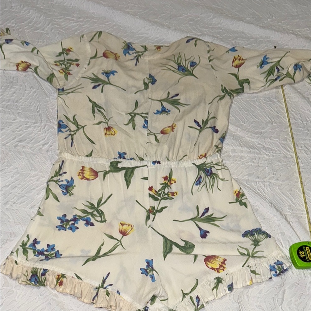 Piyama Floral Print Romper EUC S - Picture 7 of 8